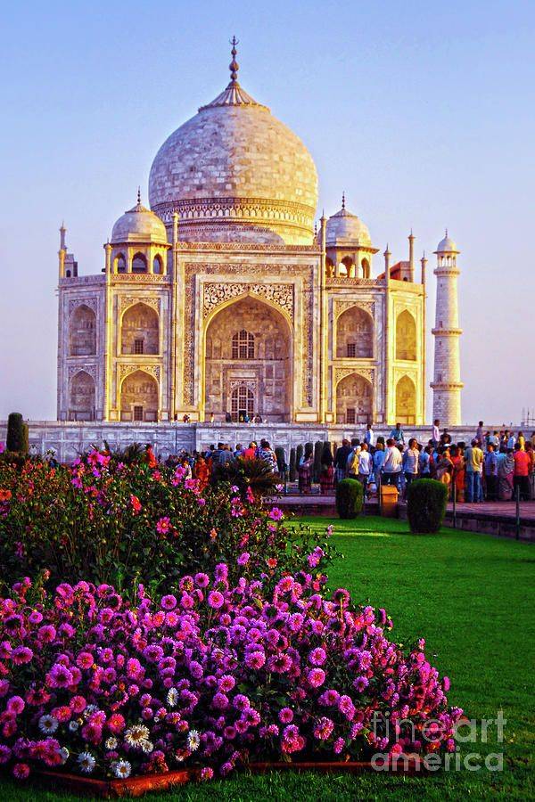Womanworldyearblogspotcom Taj Mahal