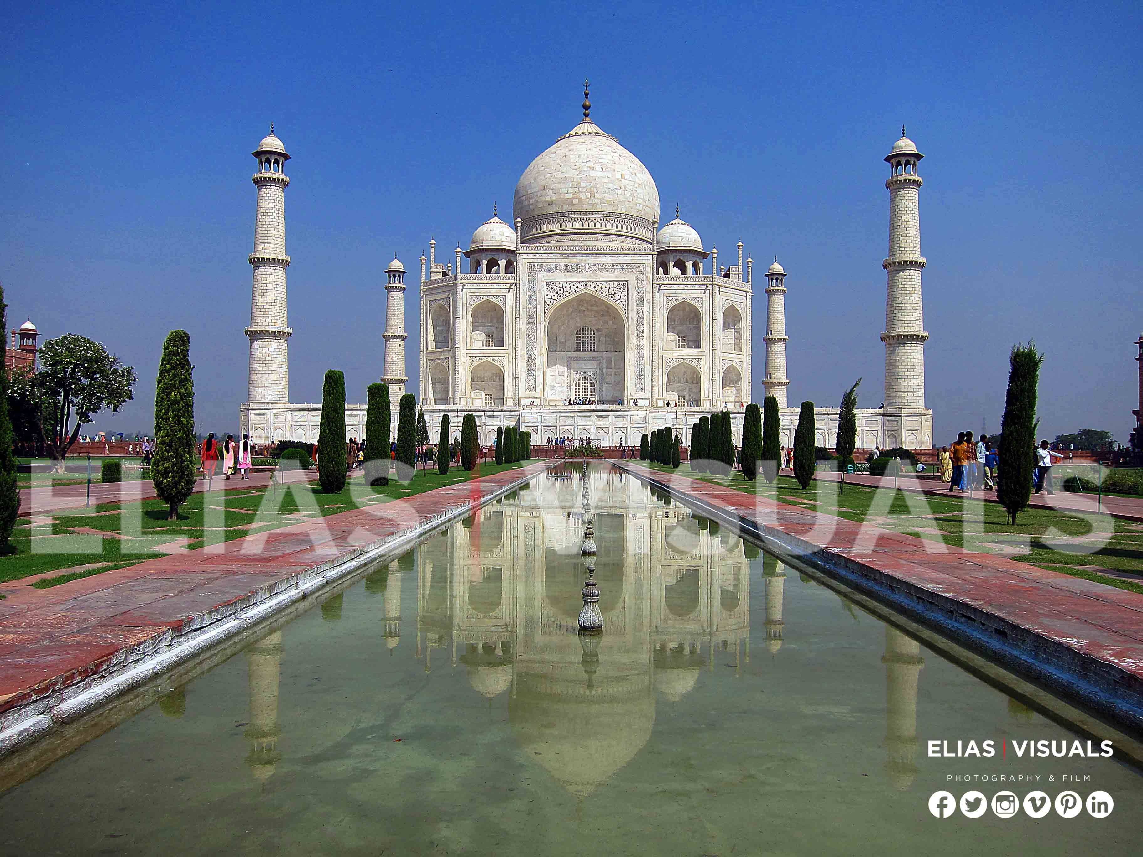 The Taj Mahal Garden Julianraxworthy