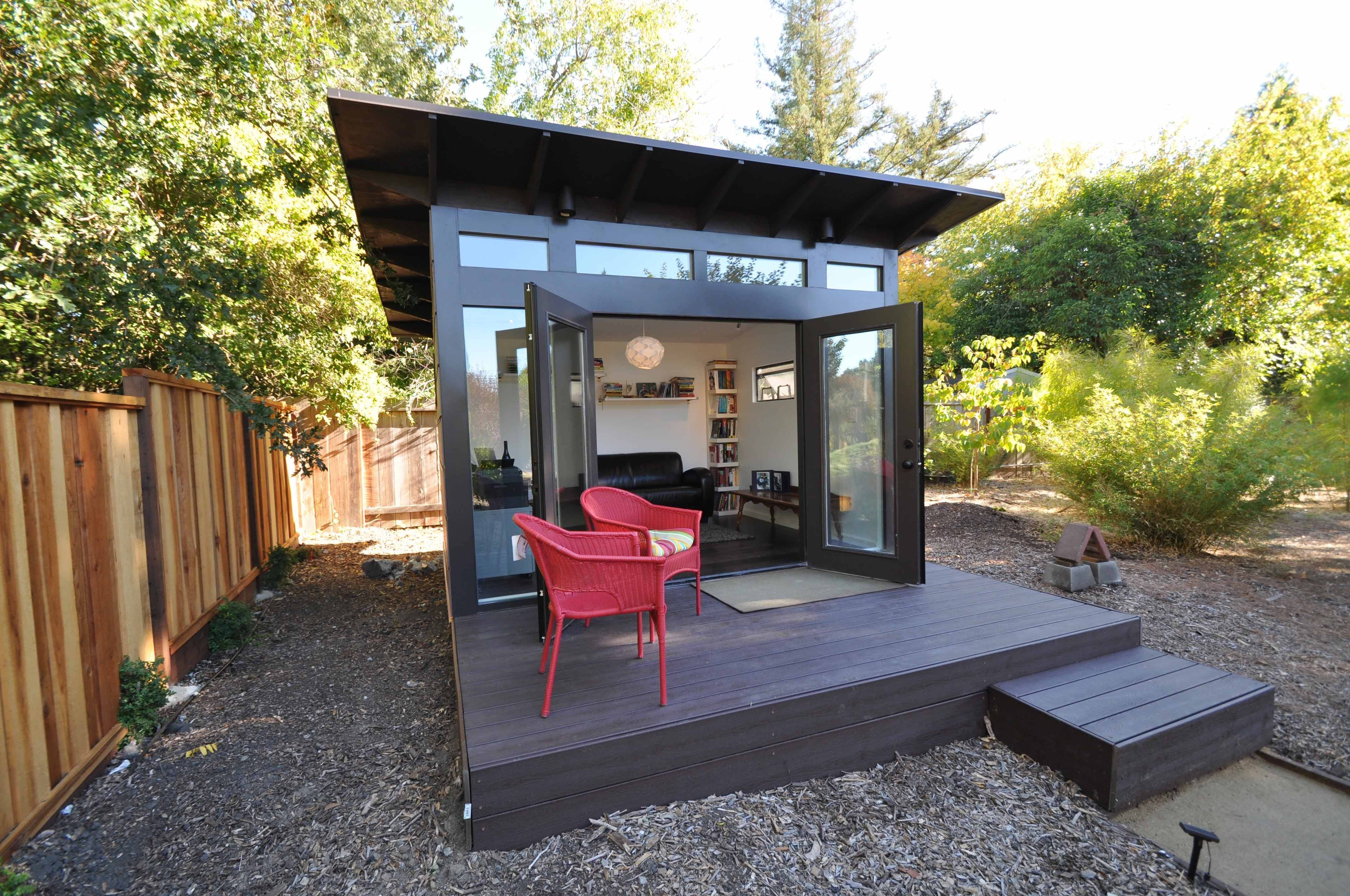X North Vancouver Contemporary Garden Shed