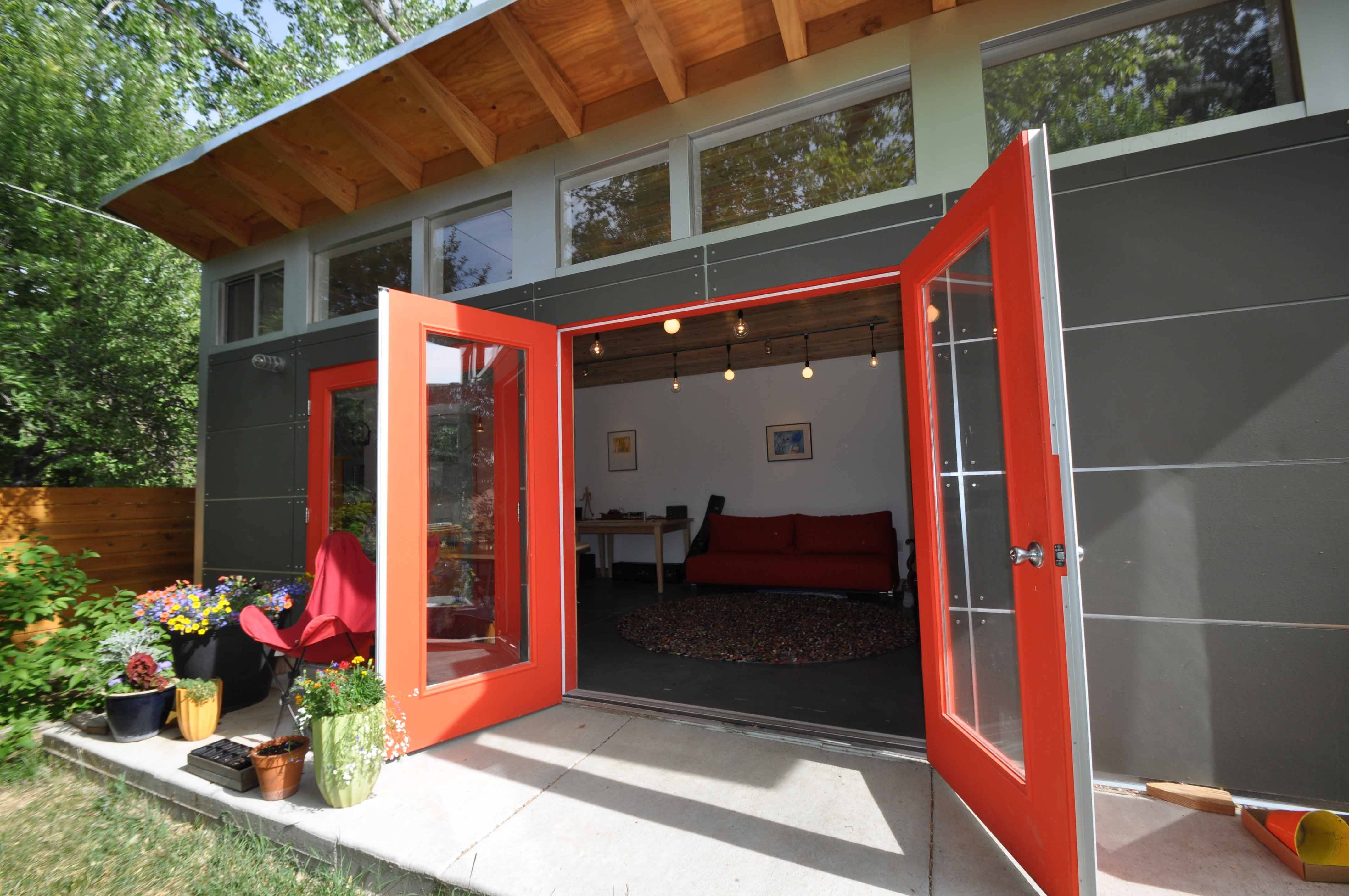 Incredible And Cozy Backyard Studio