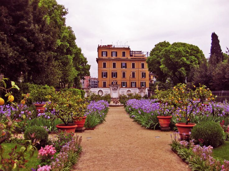 The Elegant Roman Gardens Roman Garden