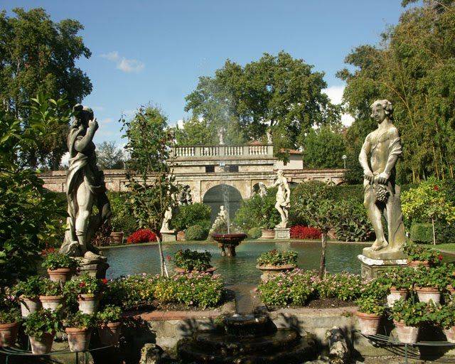 Roman Garden