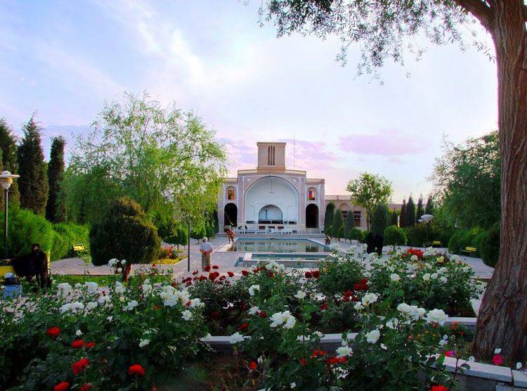 The Einoldoleh Garden