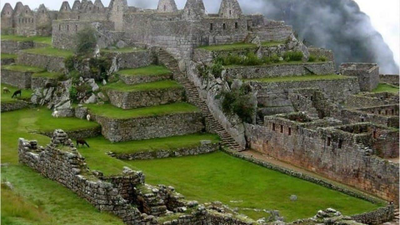 English School Mesopotmia