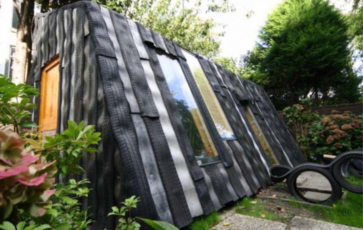 Garden Charming Greenhouse