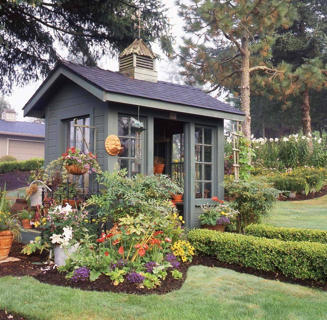 Lovely And Cute Garden Shed Design Ideas