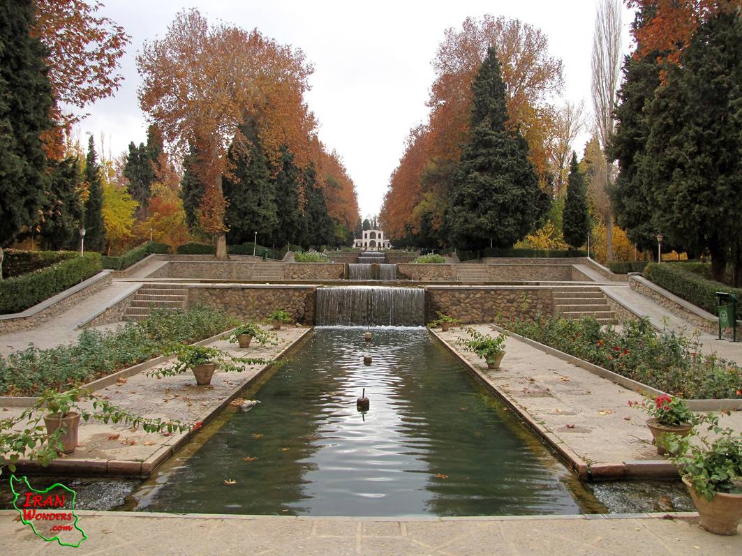 Most Famous Iranian Gardens