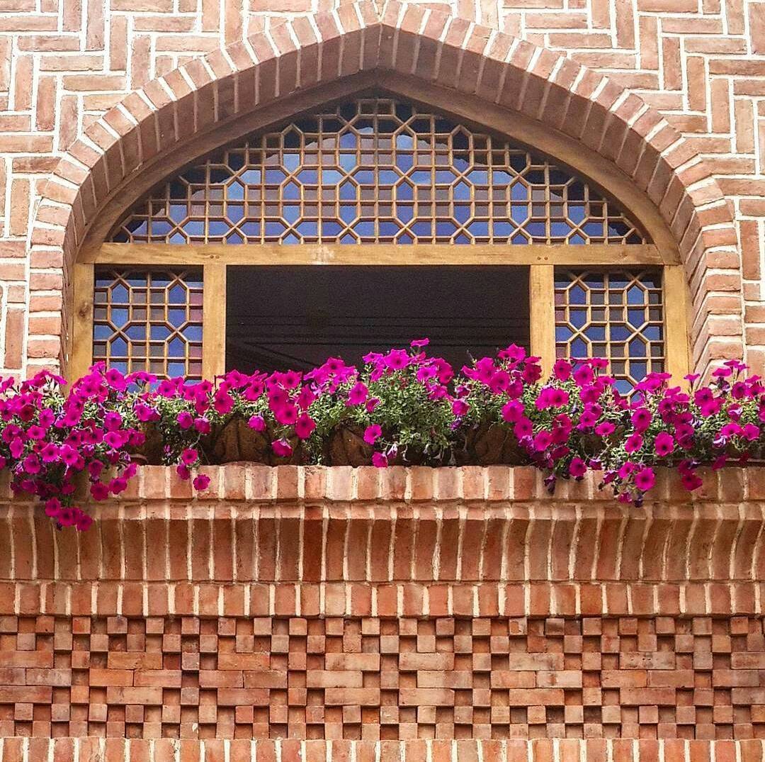 Hasht Behesht Palace
