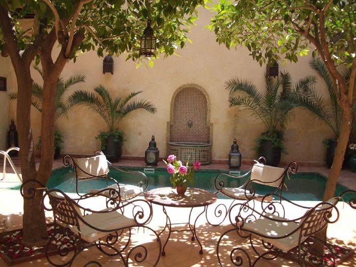 20 Moroccan Style Courtyard Garden Ideas Worth to Check SharonSable