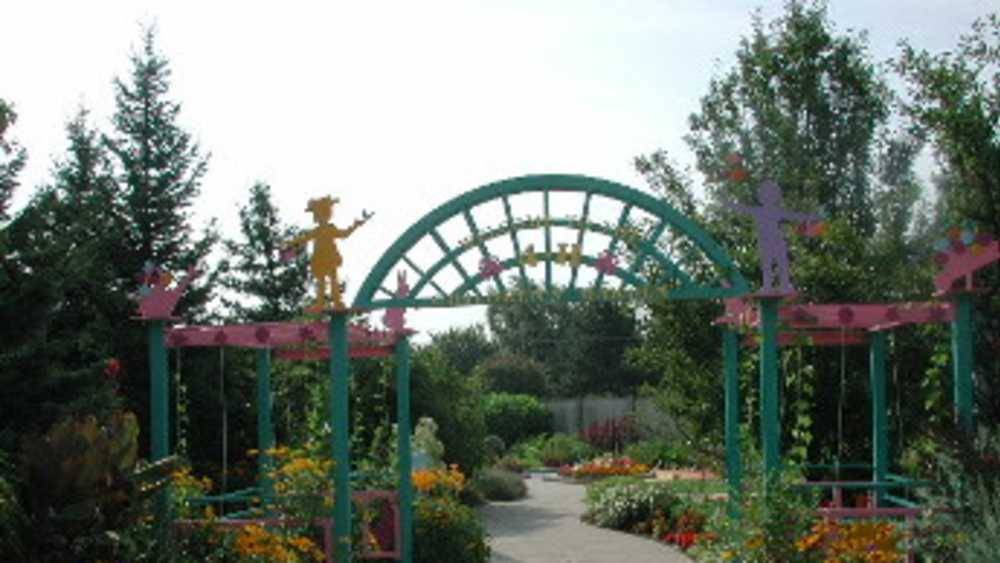 Highline Seatac Botanical Garden