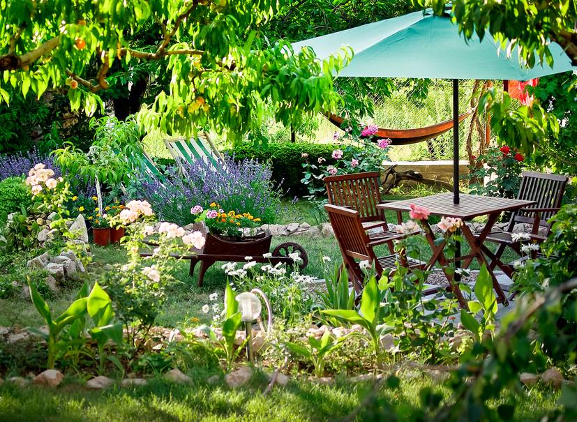 Surrey Serene Acres Wild Gardendesignideas Sloped Garden
