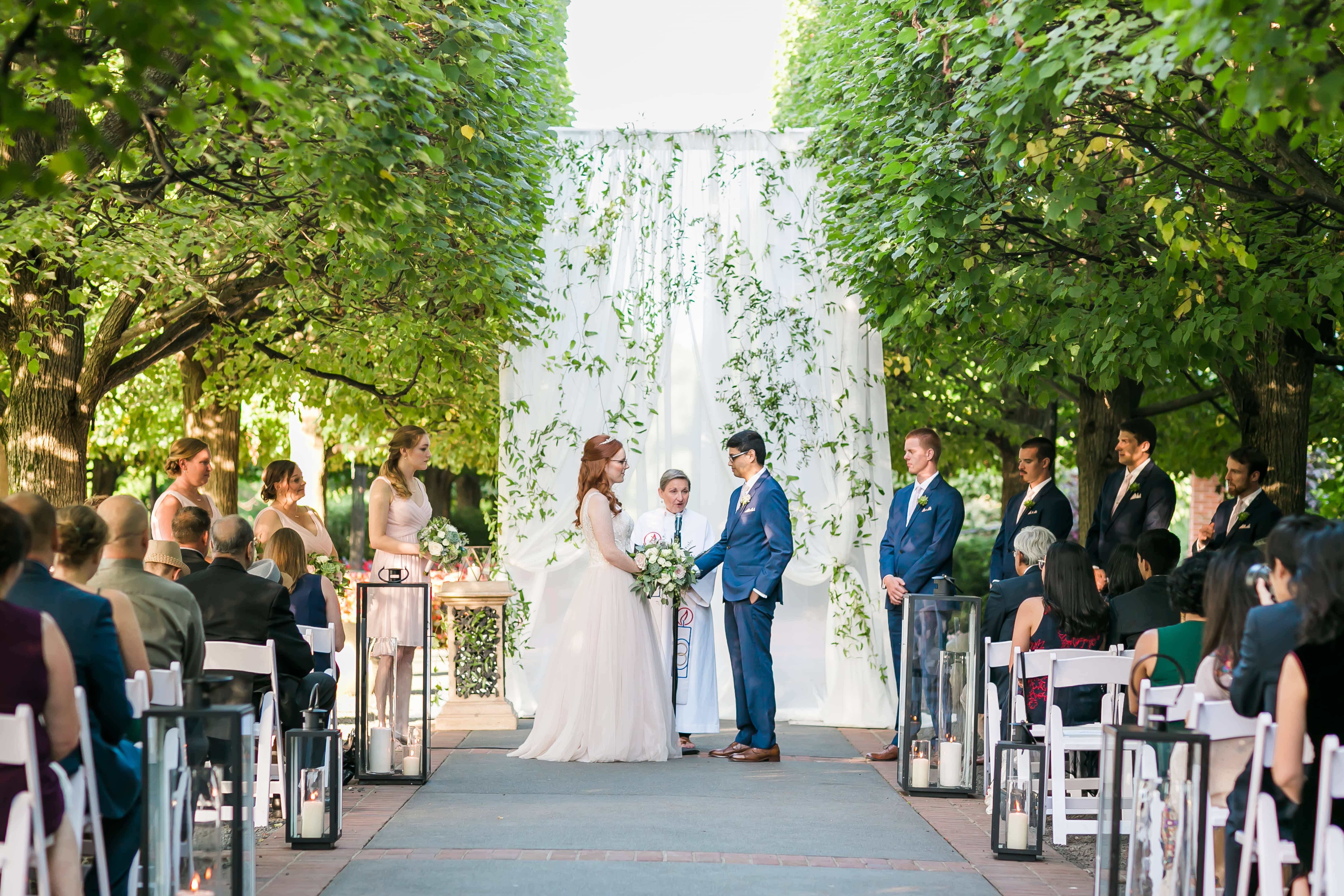 Romantic Botanical Garden Theme Modwedding