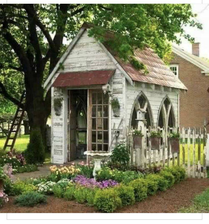 Beauty Gothic Garden Design Ideas