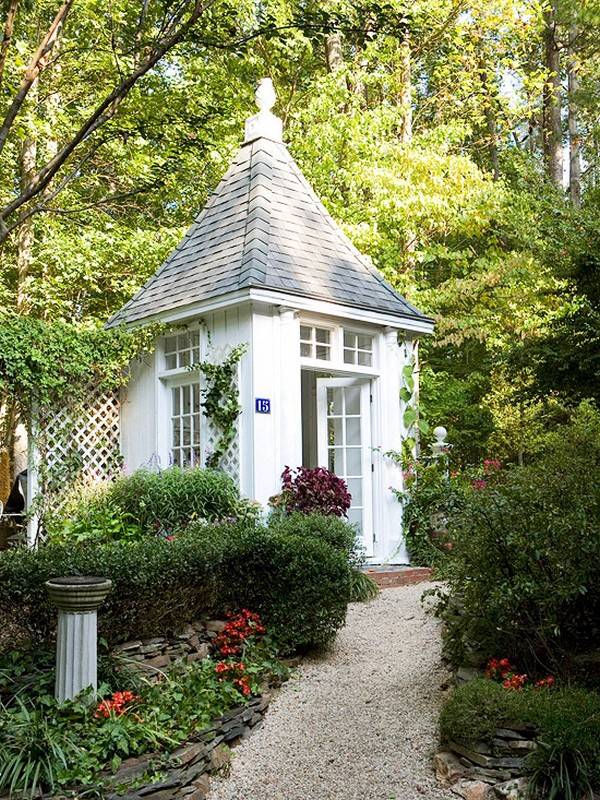 The Shabby Chic Shed Backyard
