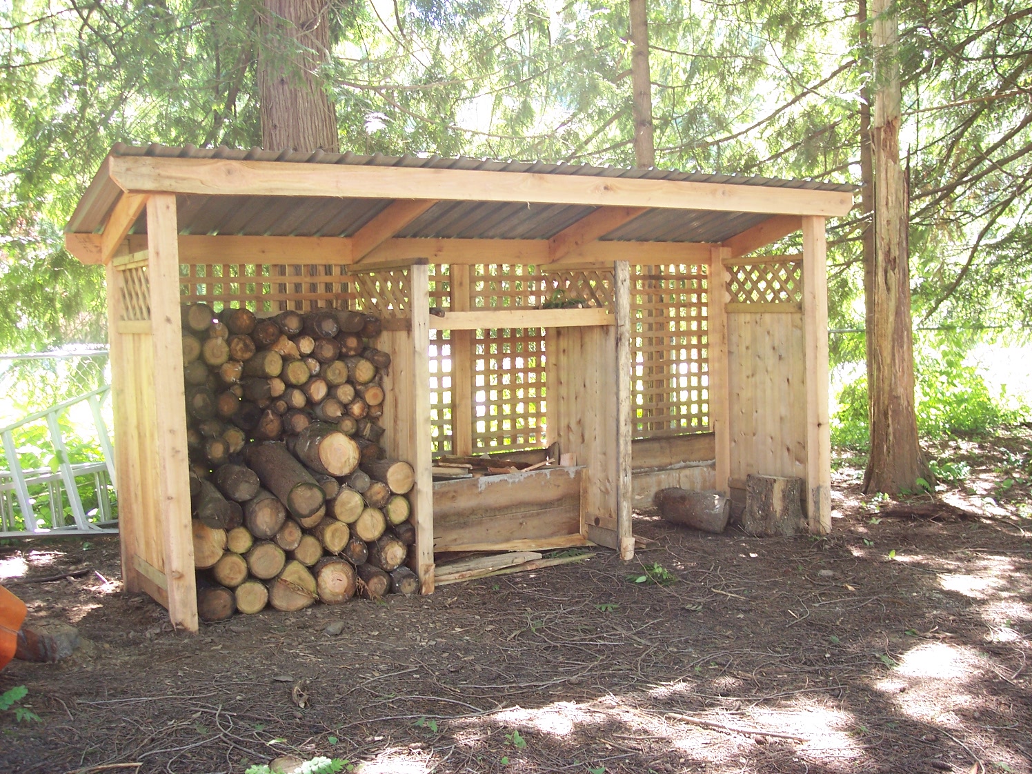 Pallet Outdoor Cabin