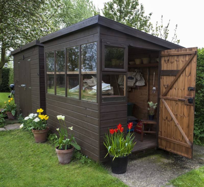 Small Quaint Outdoor Gardening Sheds