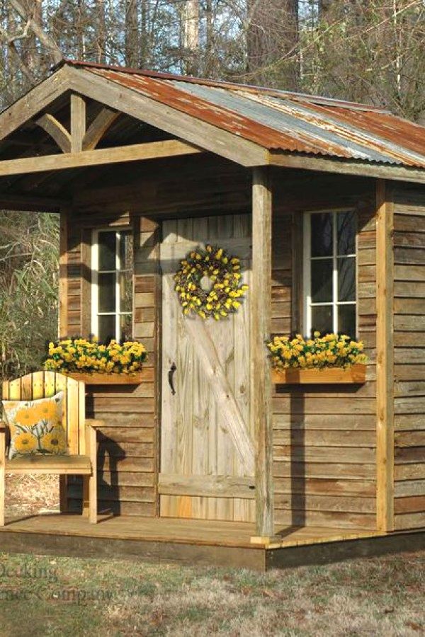 Showoff Organic Gardening Rustic Shed