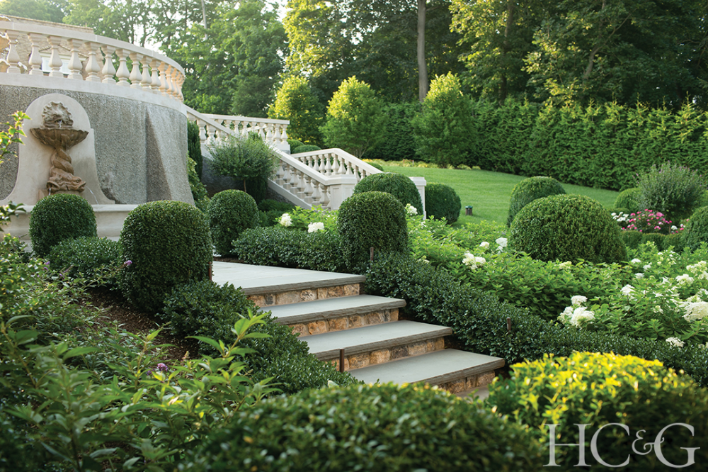Stunning Hamptons Style Gardens