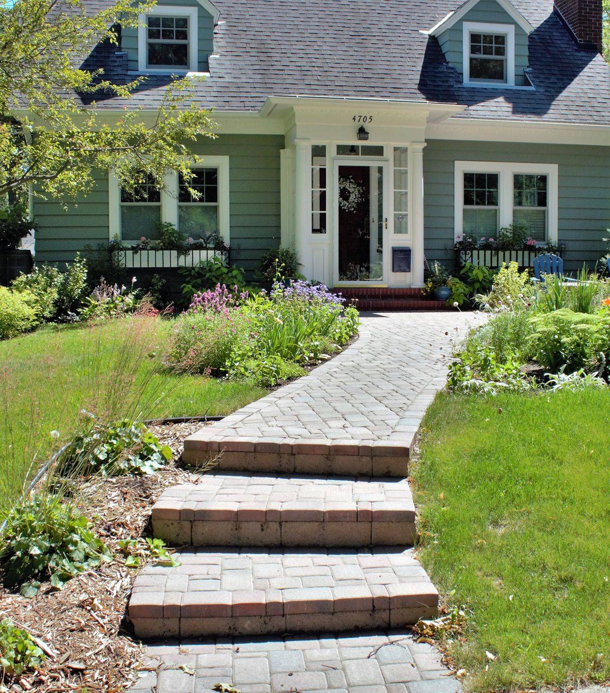 Easy Garden Path Ideas