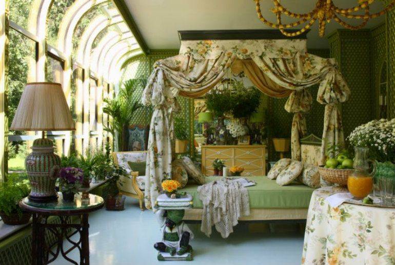Theme Bedrooms