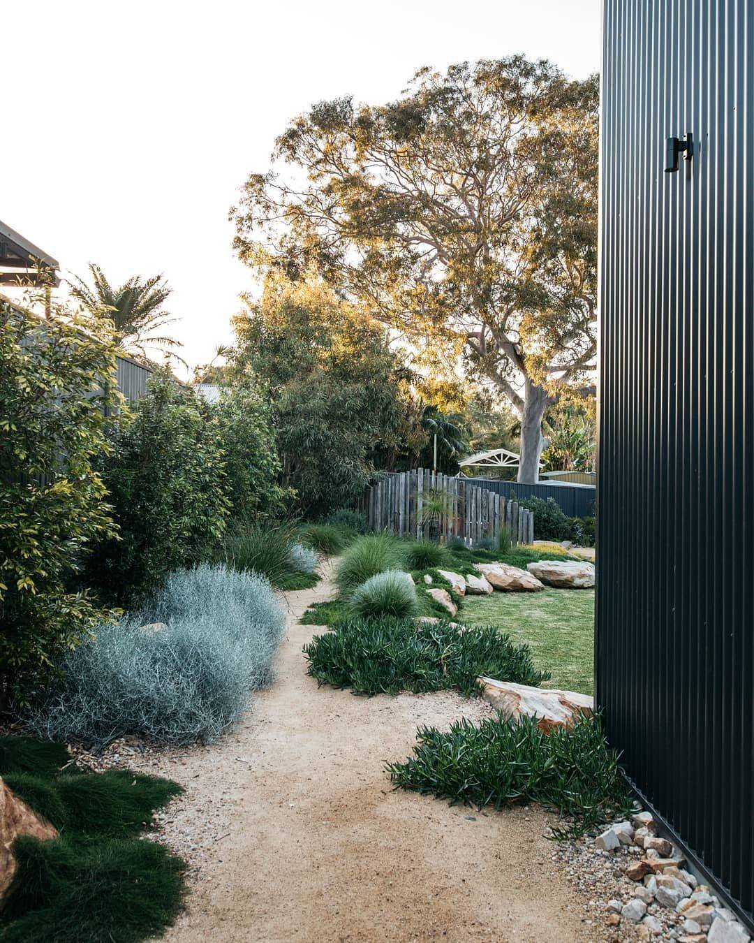 Small Australian Backyard Designs House Backyards