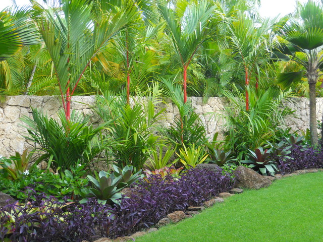 Stunning Tropical Landscape Designs