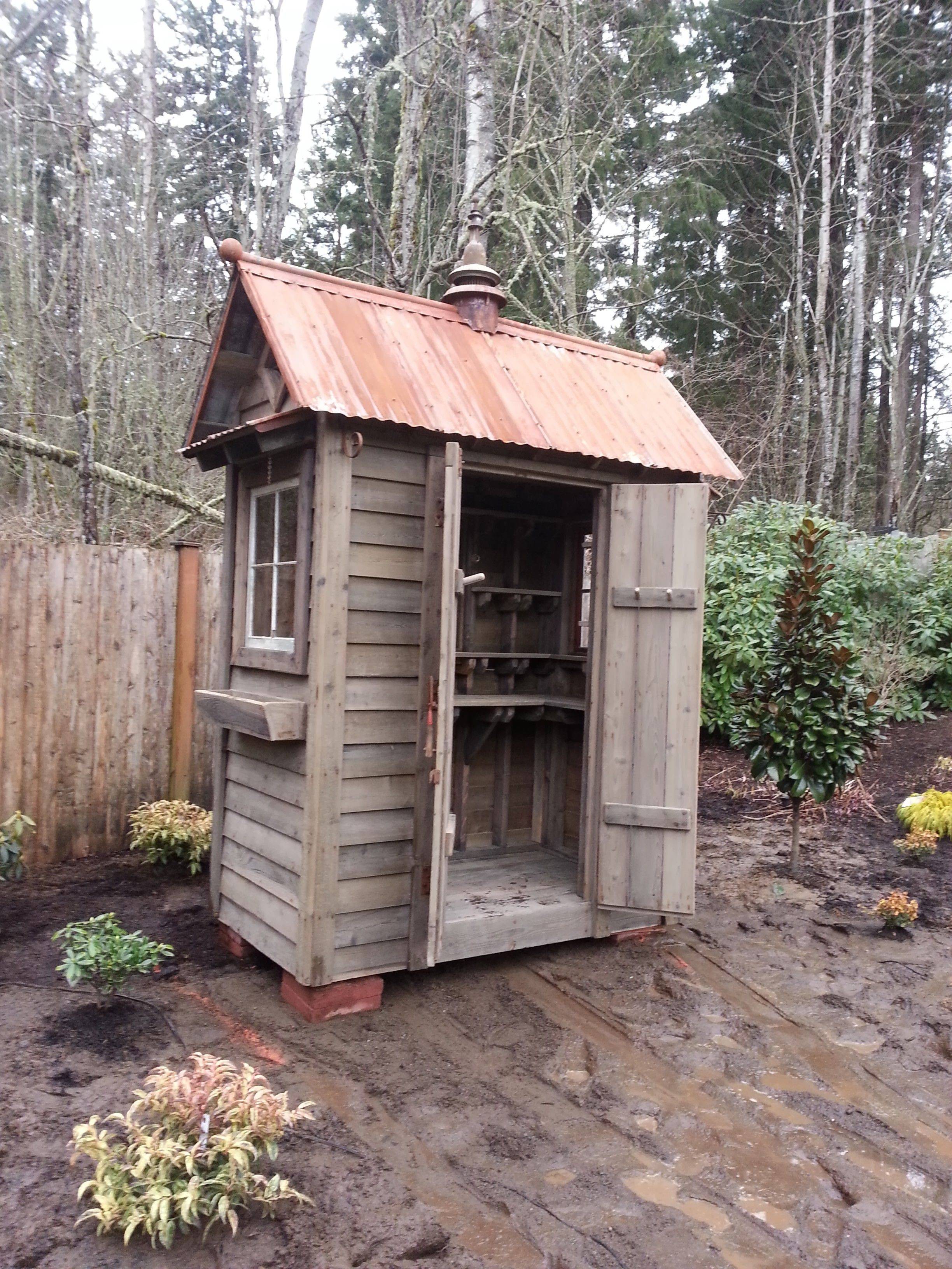 Backyard Outdoor Tool Shed