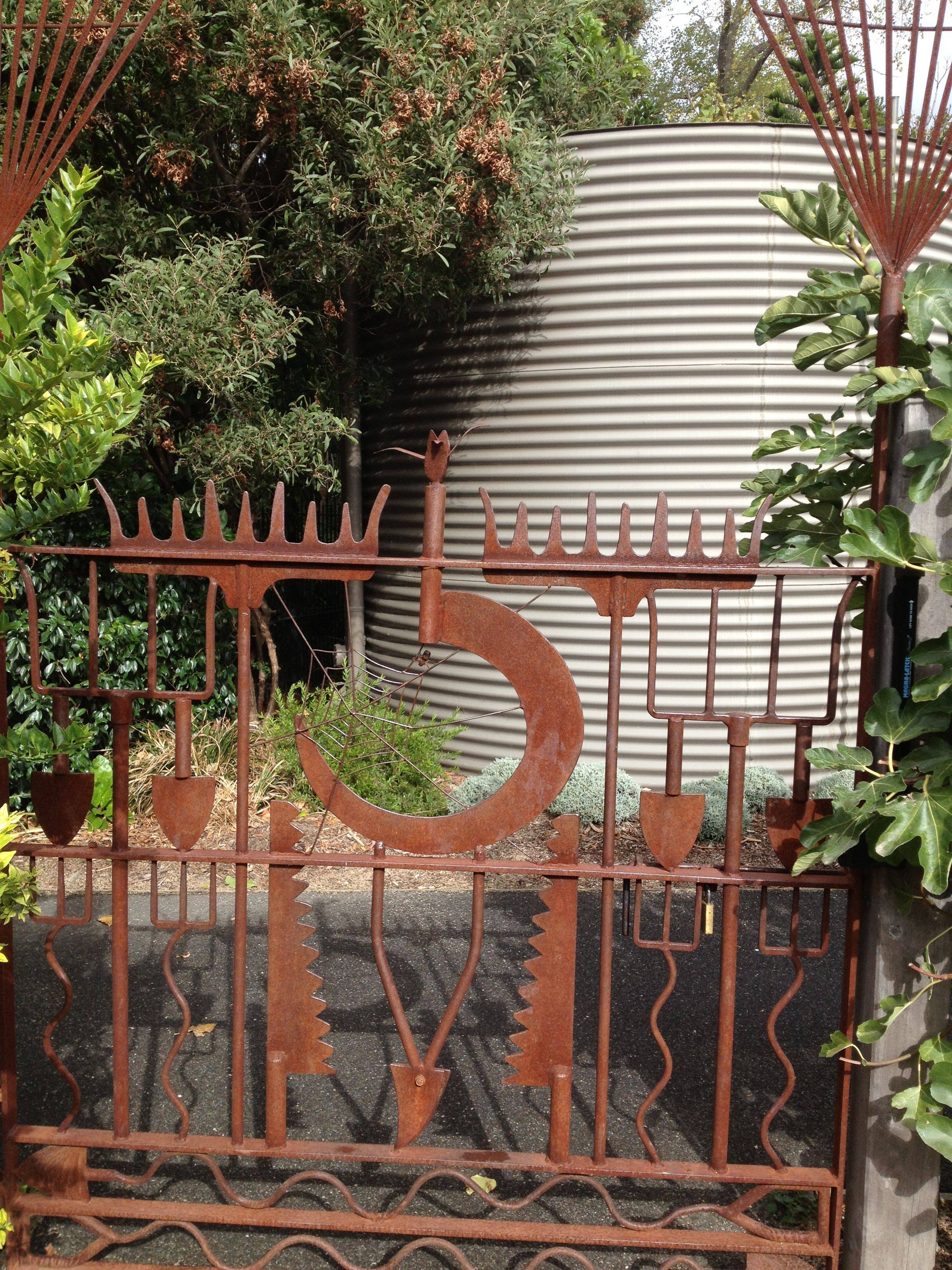 Tamborine Botanic Gardens Backyard