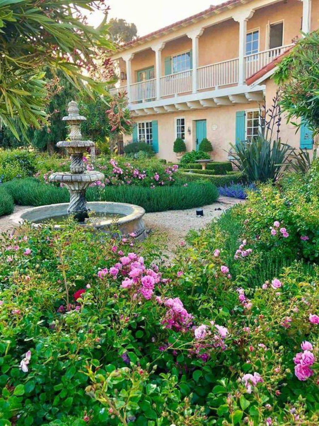Driveway Spanish Mediterranean Architecture La And Landscaping Design