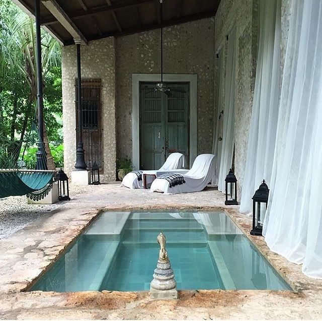 White Moroccan Garden Pool Containerhomescourtyard Piscinas De