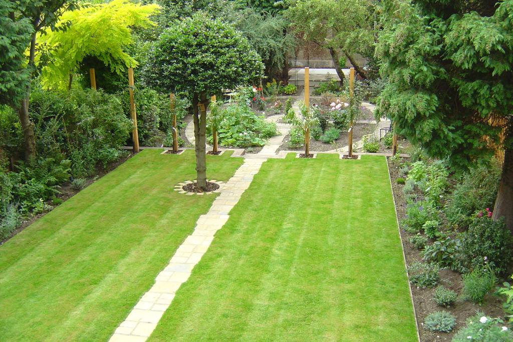 21 Beautiful Farm Garden Ideas You Should Look SharonSable