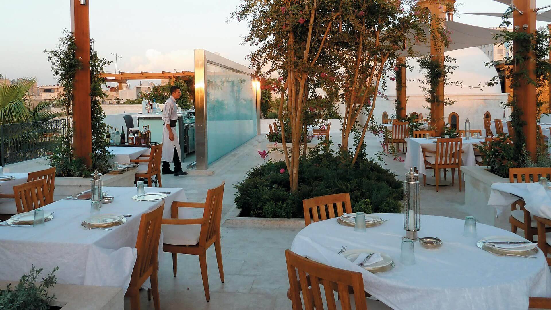 Garden Restaurant Design Ideas