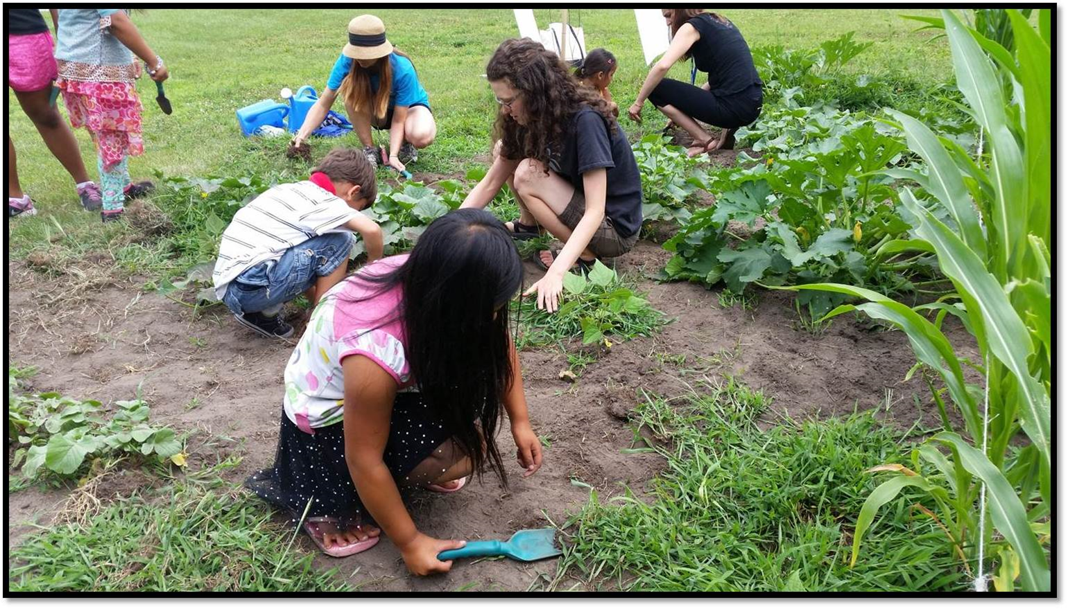Gardening With Kids Gardening For Kids Community Gardening School