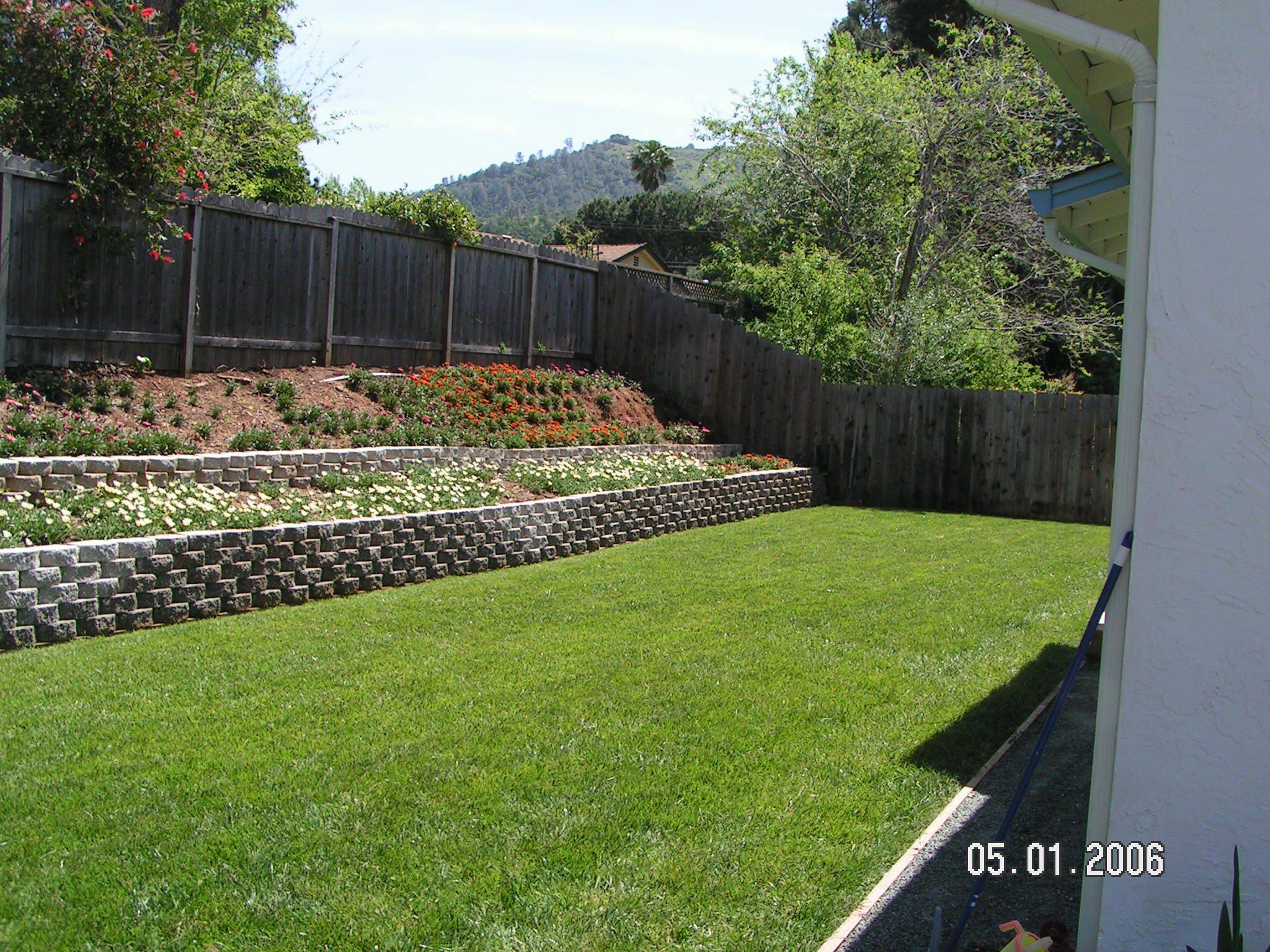 The Best Building Stone Retaining Walls Ideas Houseinspira