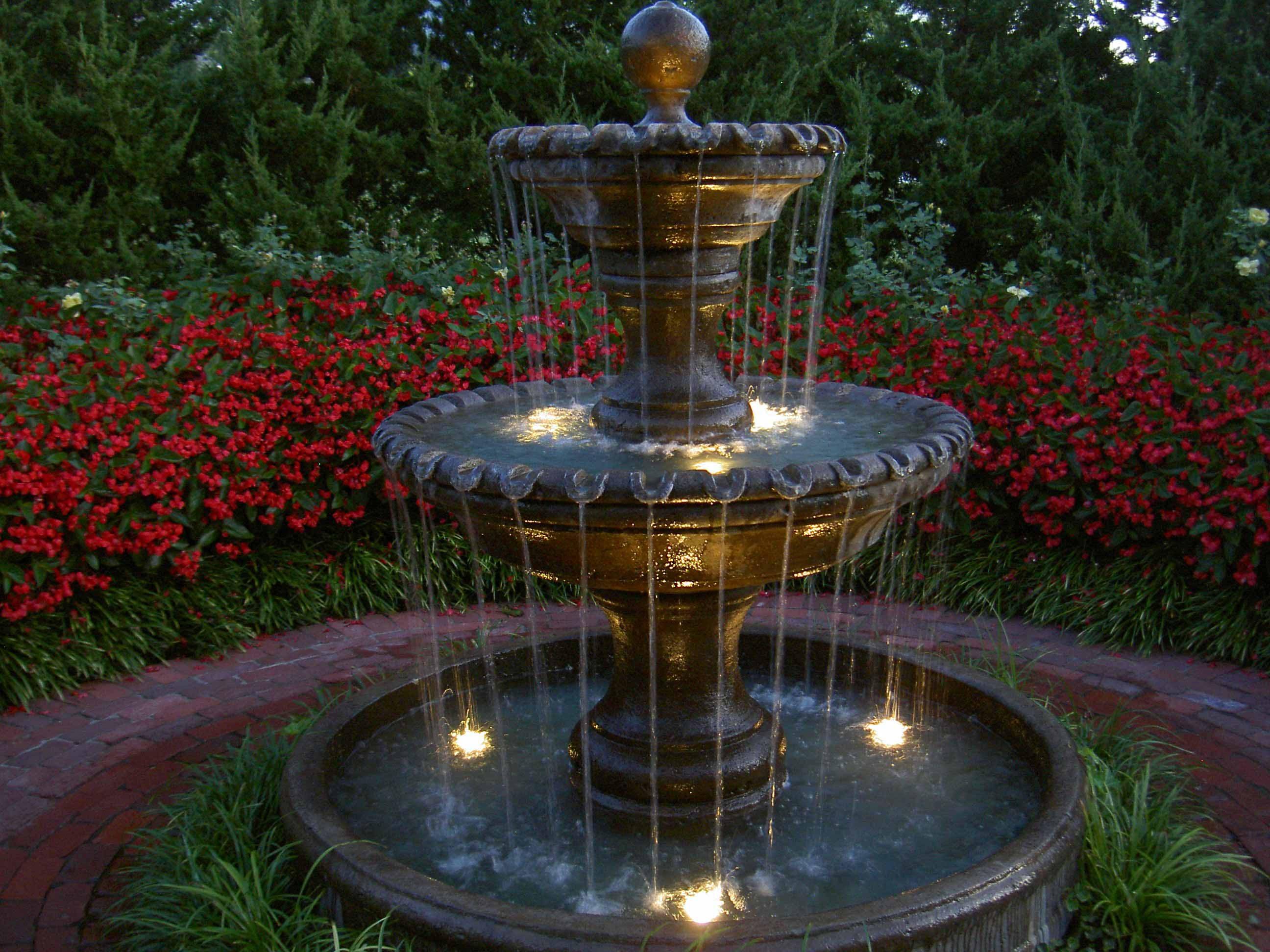 Tier Fountain Garden Decor Pedestal Outdoor Bird Bath Water Fountain