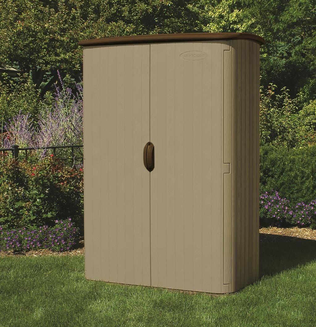 Rubbermaid X Large Outdoor Gardening Tools Vertical Storage Shed