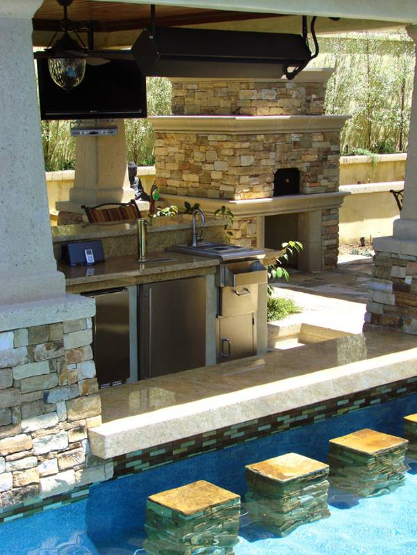 An Outdoor Kitchen Lanai Outdoor Kitchens