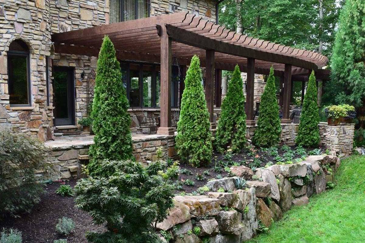 Gorgeous Front Yard Courtyard Landscaping Ideas