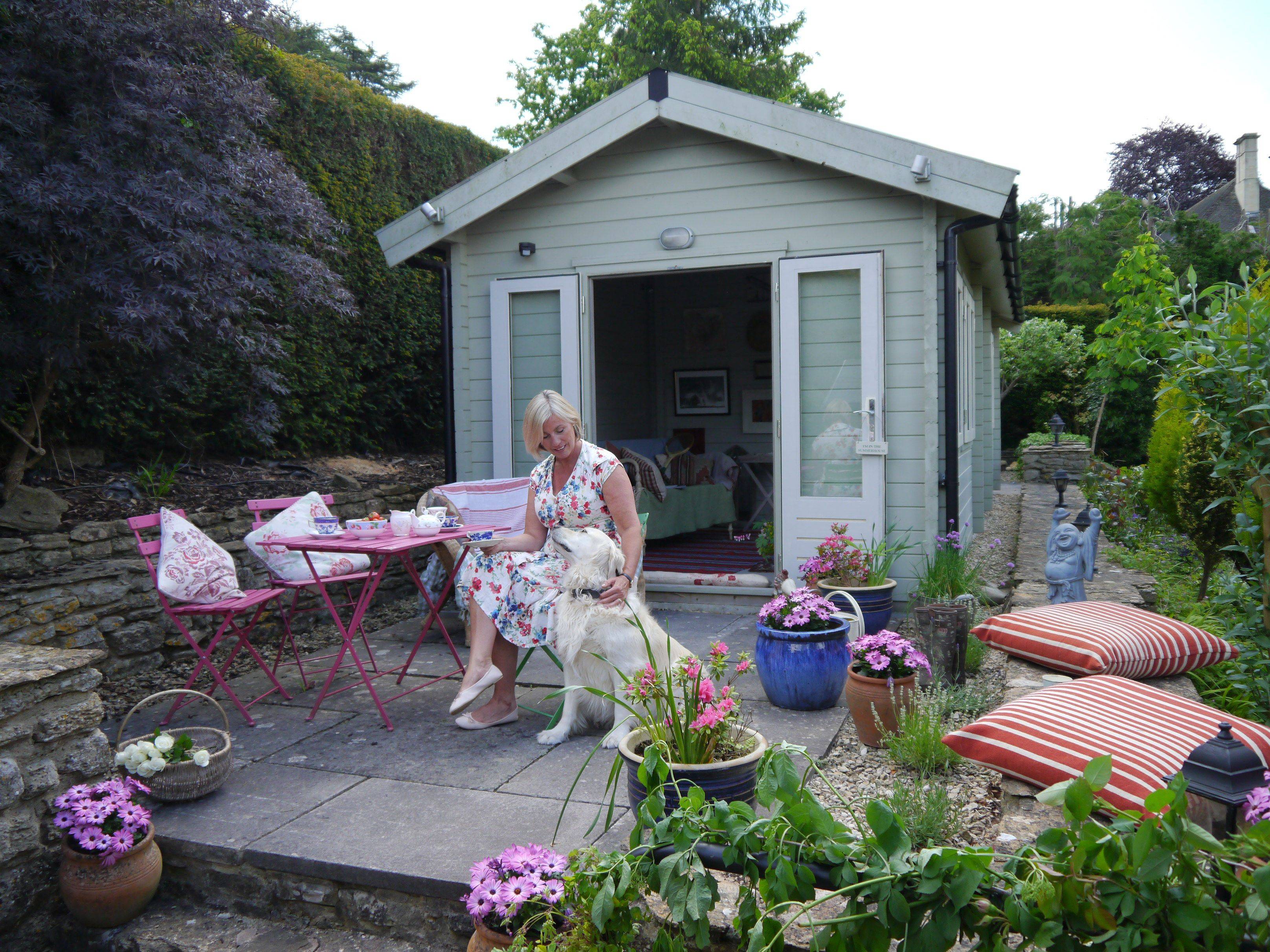 Lovely And Cute Garden Shed Design Ideas
