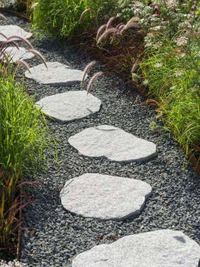 Inexpensive Easy Gravel Paths