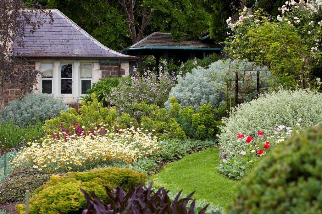 Gorgeous Stunning Front Yard Cottage Garden Inspiration Ideas Https