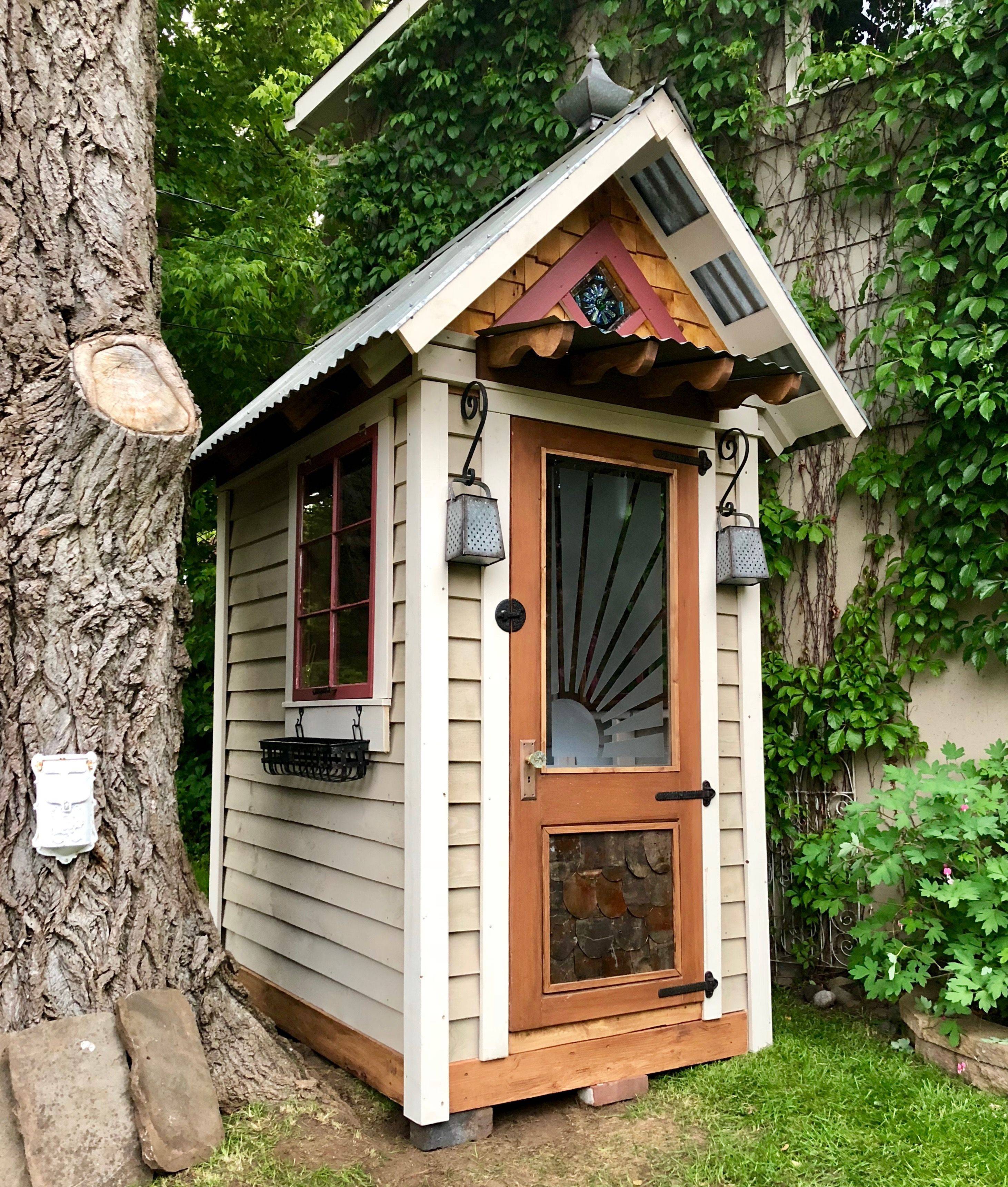 Lovely And Cute Garden Shed Design Ideas