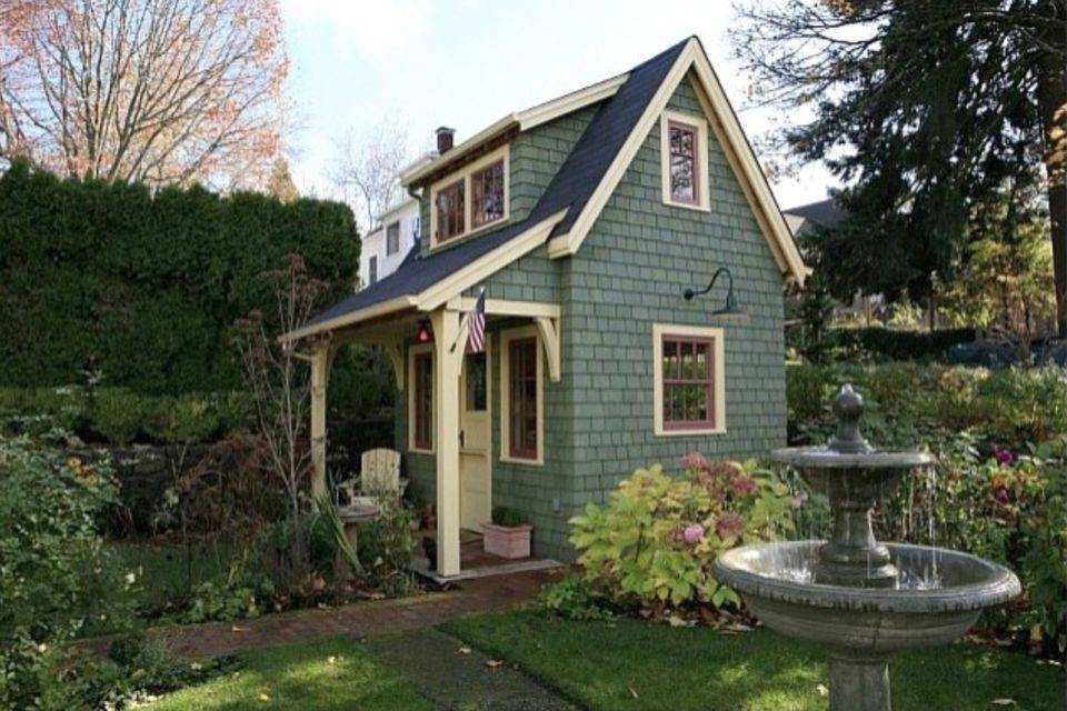 A Classic Cottage Garden Cottage Style