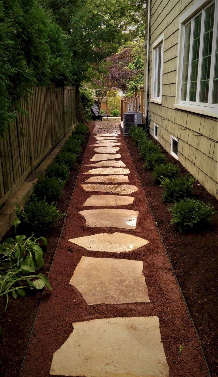 Fresh And Beautiful Side Yard Landscaping Ideas