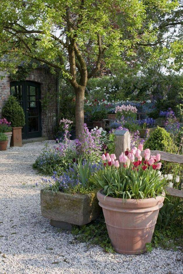 Country Cottage Garden Love