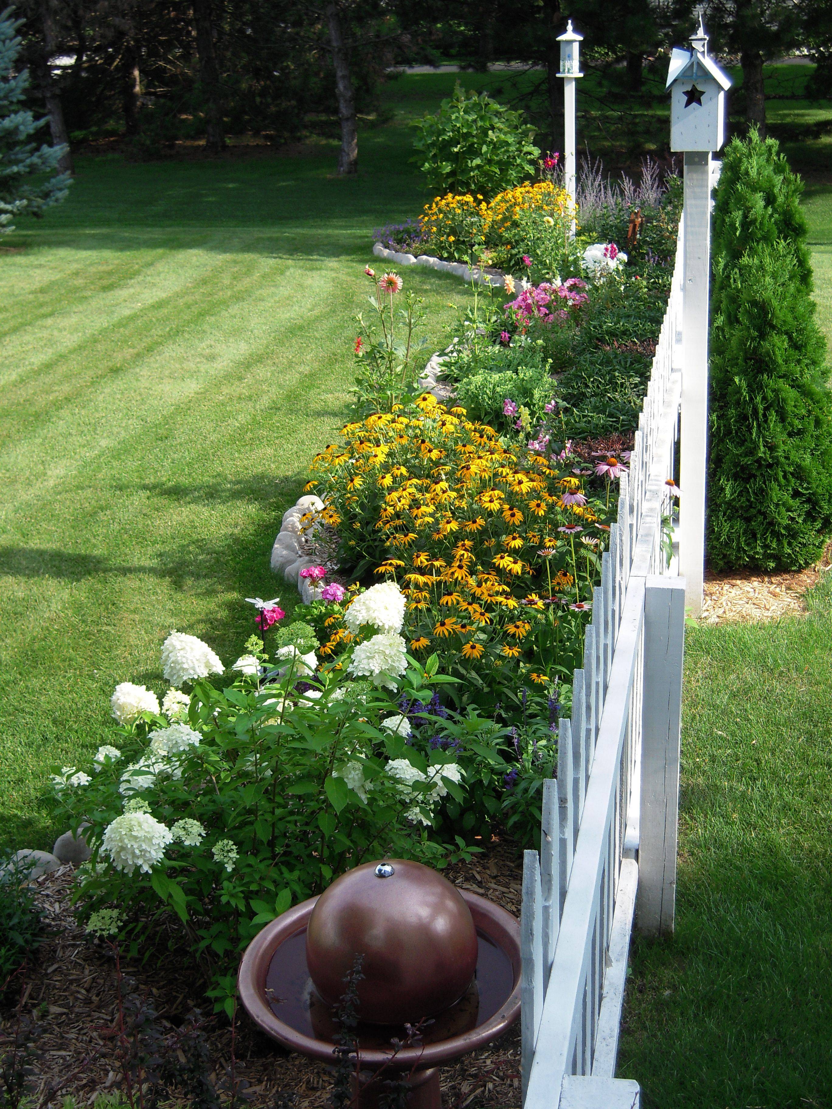 Stunning Front Yard Cottage Garden Inspiration Ideas Https