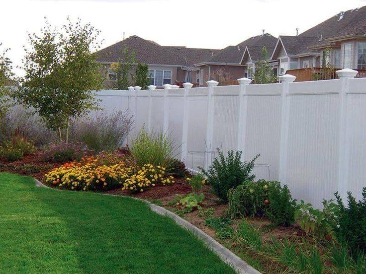 Your Yard Illusions Vinyl Fence
