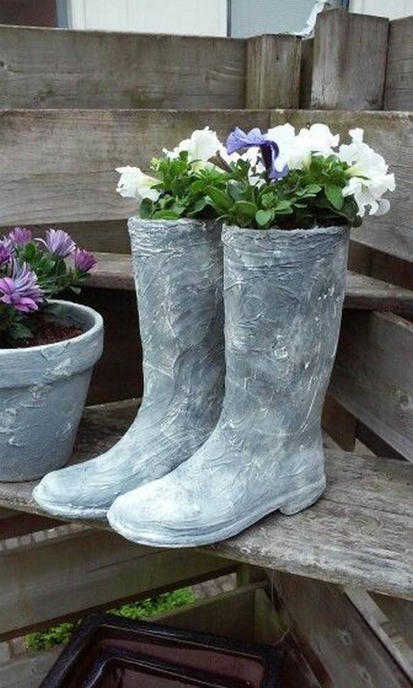 An Impressive Diy Concrete Garden Decor Ideas