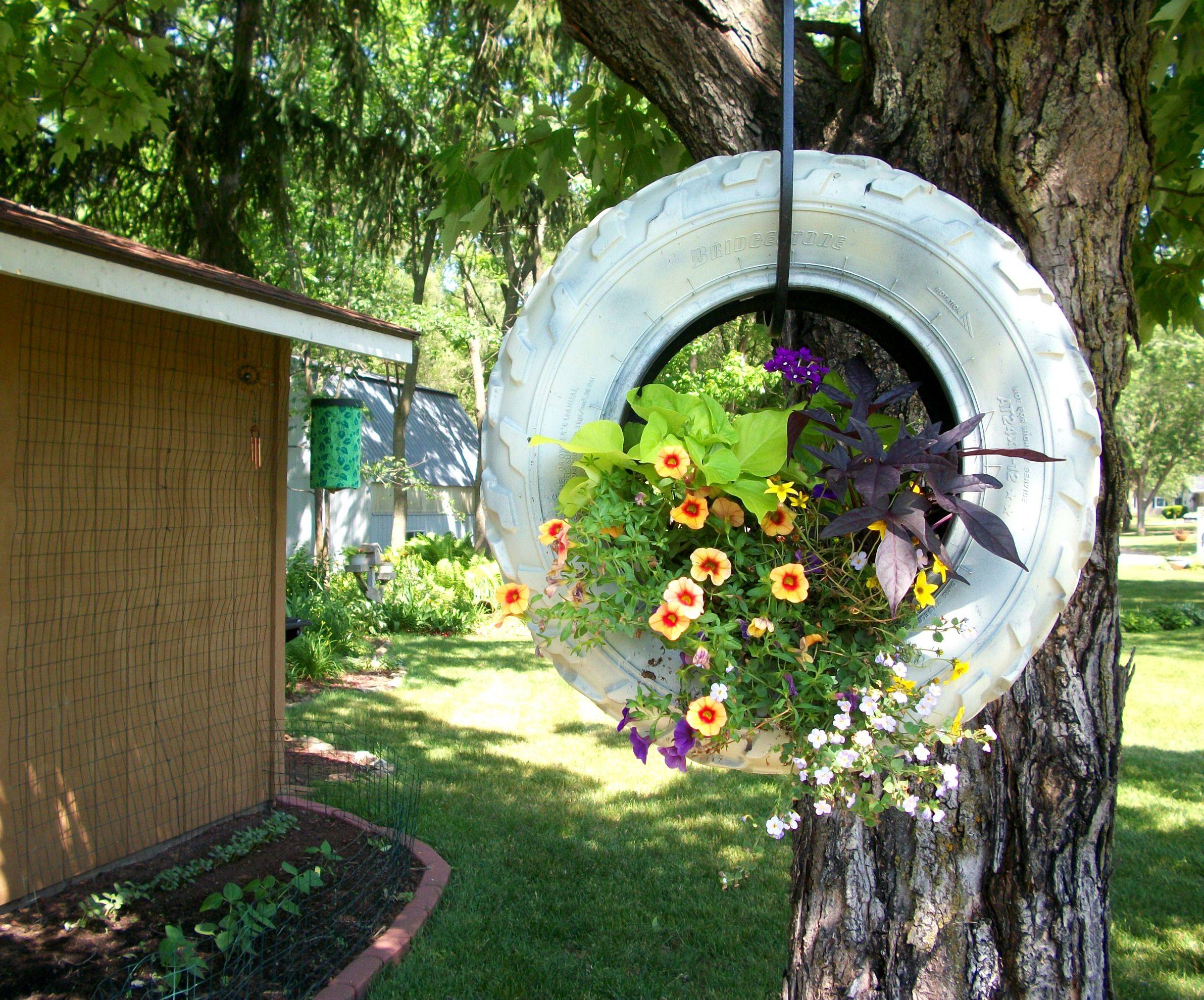 Tire Planter Decorations