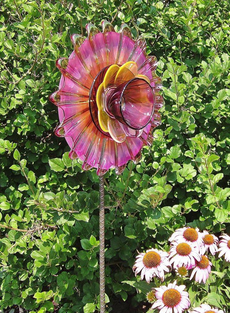 Purple Garden Art Yard Decor Glass Plate Flower